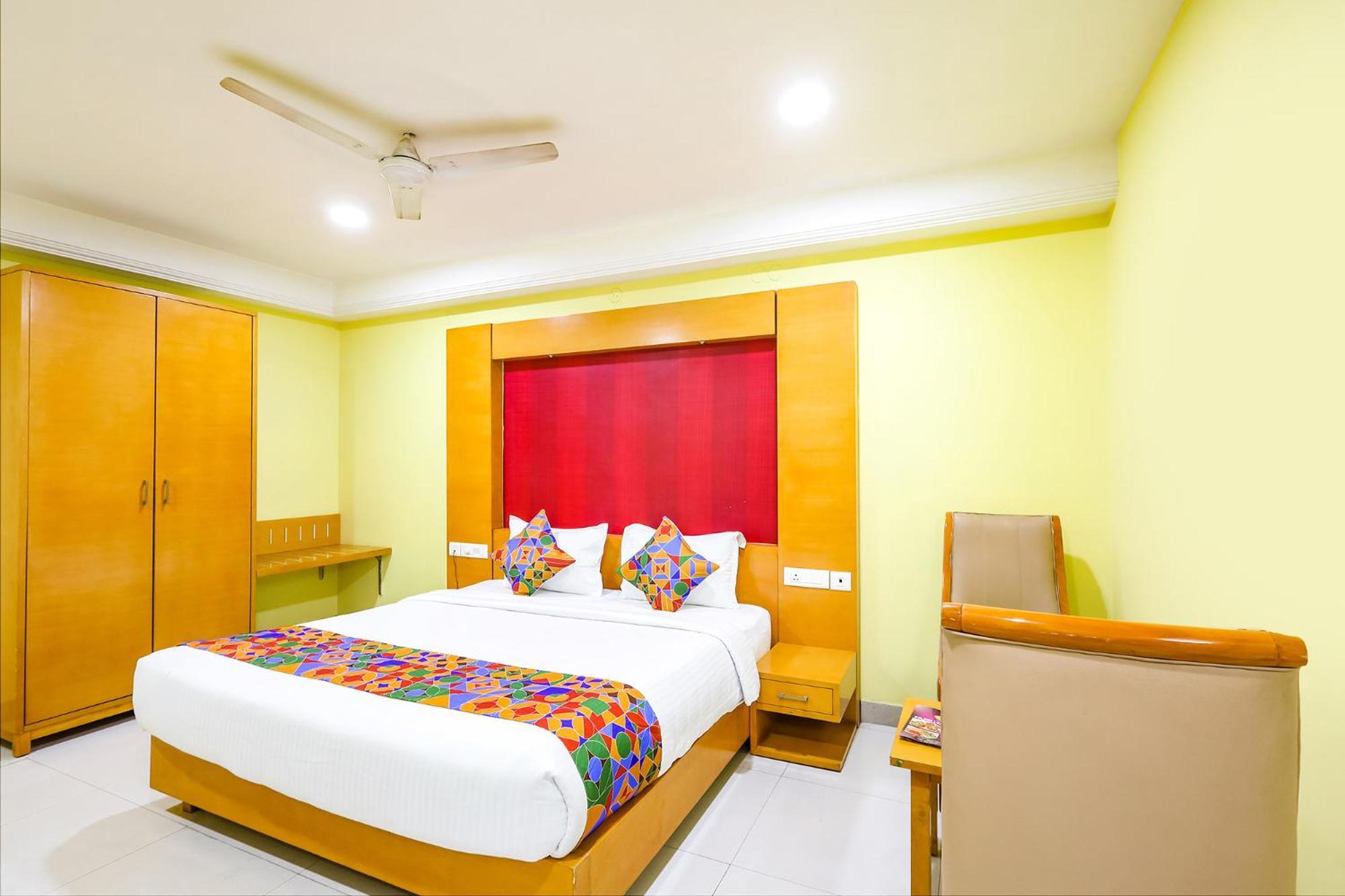 Hotel Fabhotel Prime Mahalaya Residency - Nr International Airport 3*