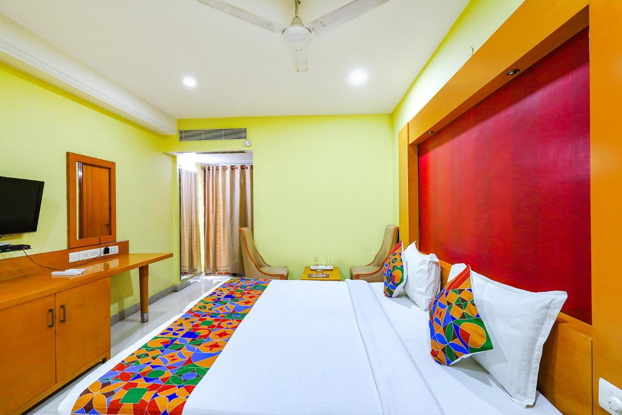 Fabhotel Prime Mahalaya Residency - Nr International Airport Hotel 3*