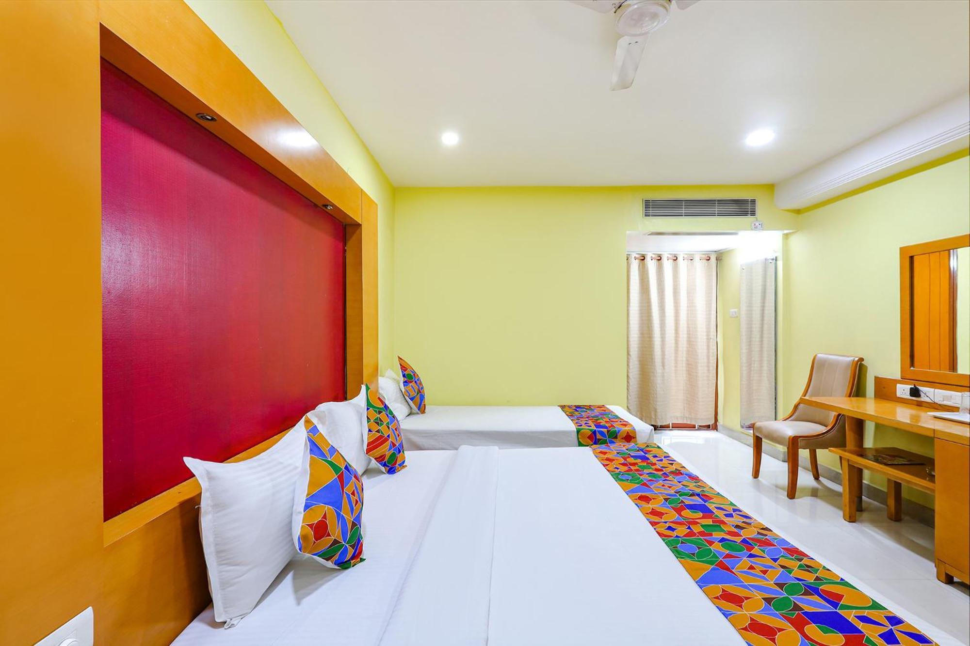 Hotel Fabhotel Prime Mahalaya Residency - Nr International Airport 3*