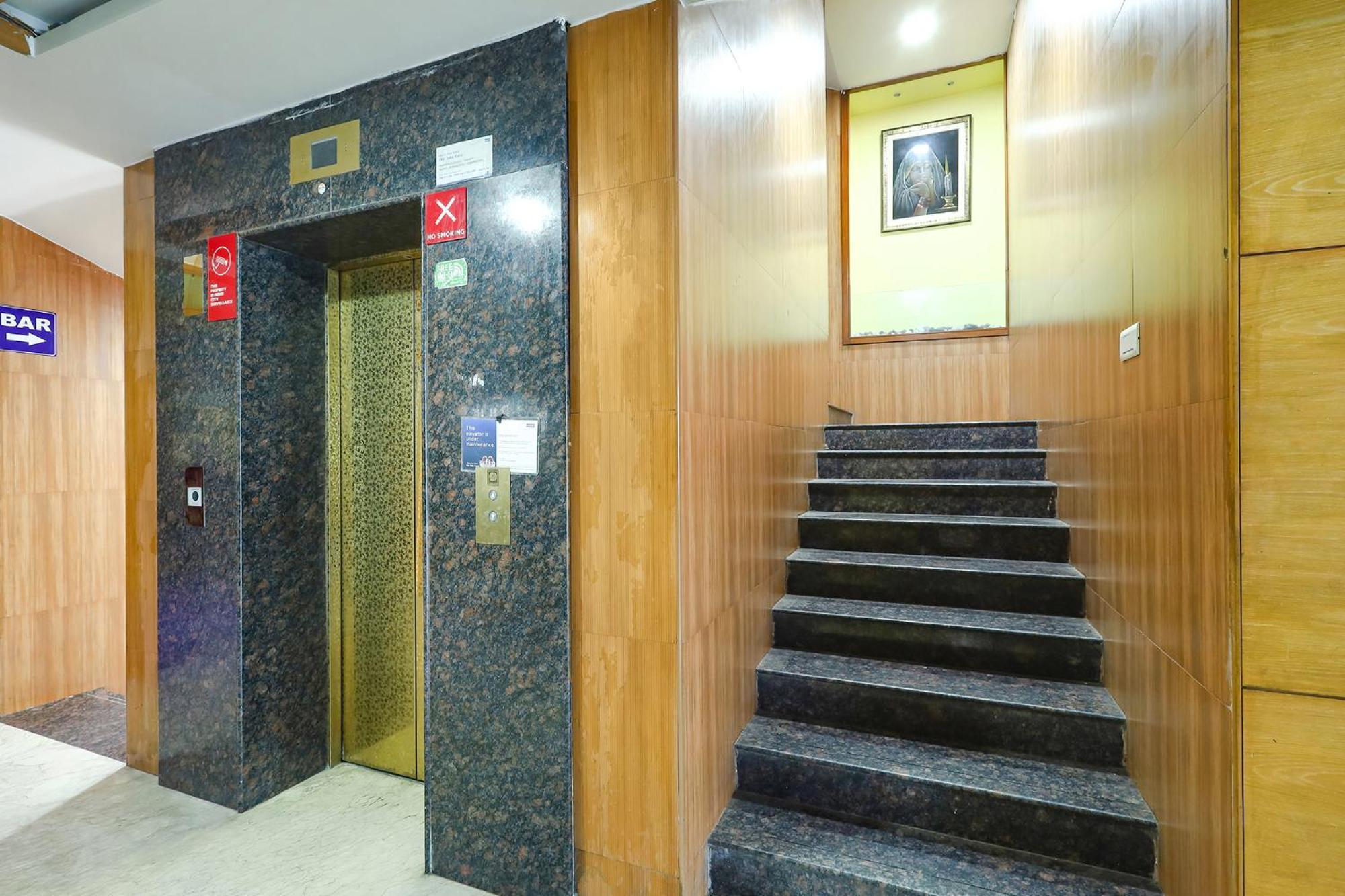 Fabhotel Prime Mahalaya Residency - Nr International Airport Chennai