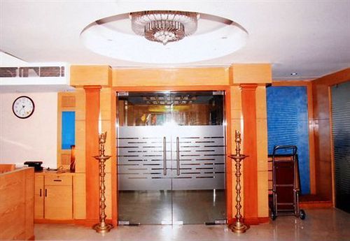 Fabhotel Prime Mahalaya Residency - Nr International Airport