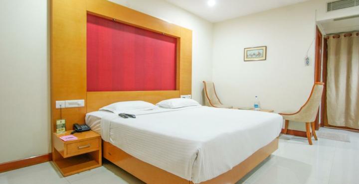 Fabhotel Prime Mahalaya Residency - Nr International Airport Hotel